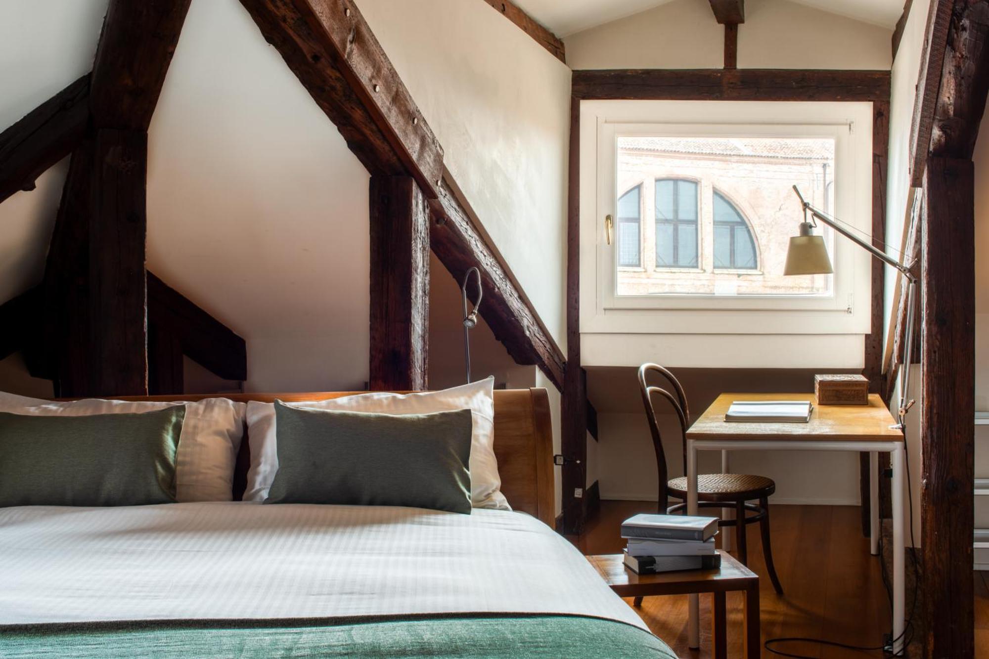 Santa Giustina Palace R&R Венеция Екстериор снимка