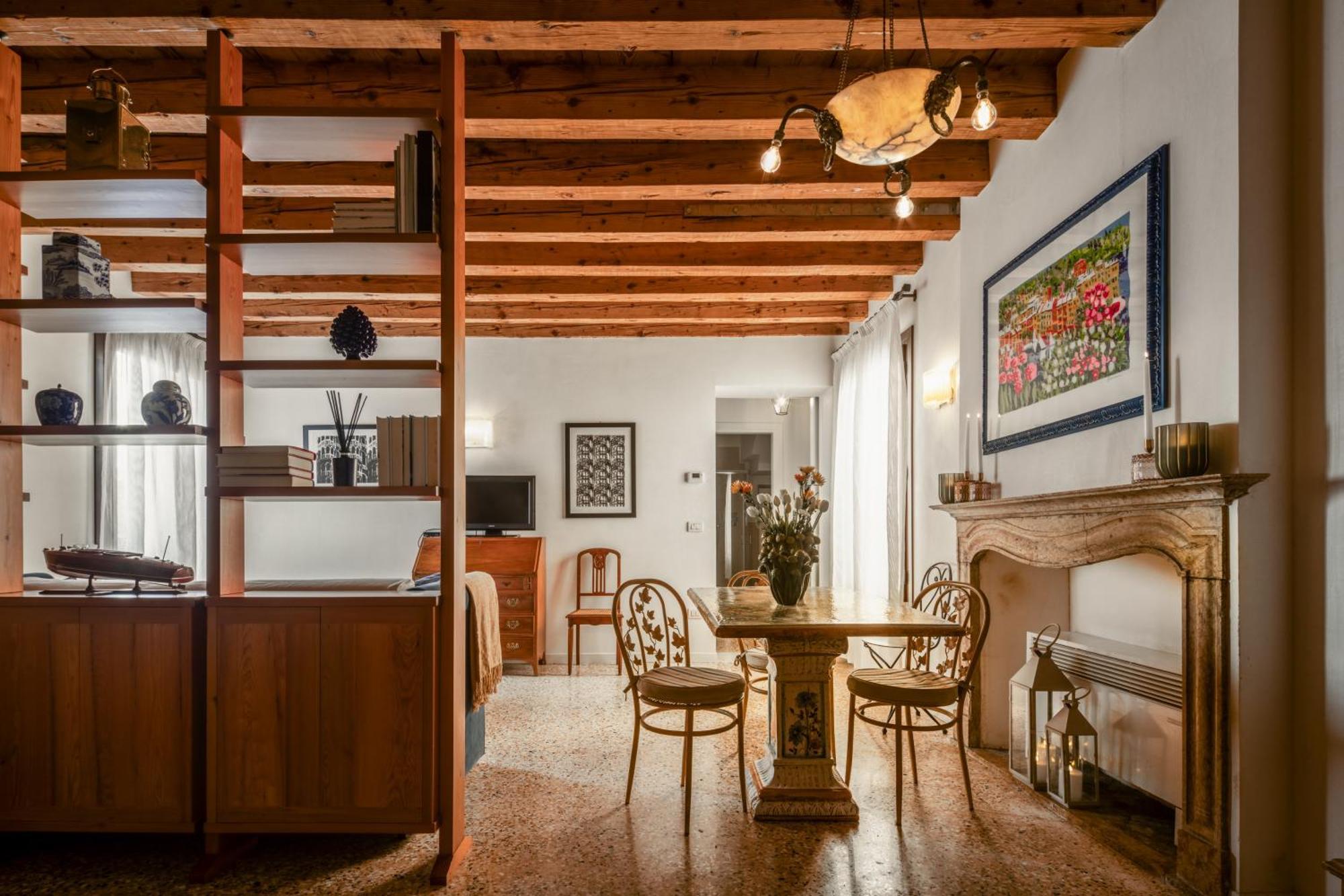 Santa Giustina Palace R&R Венеция Екстериор снимка