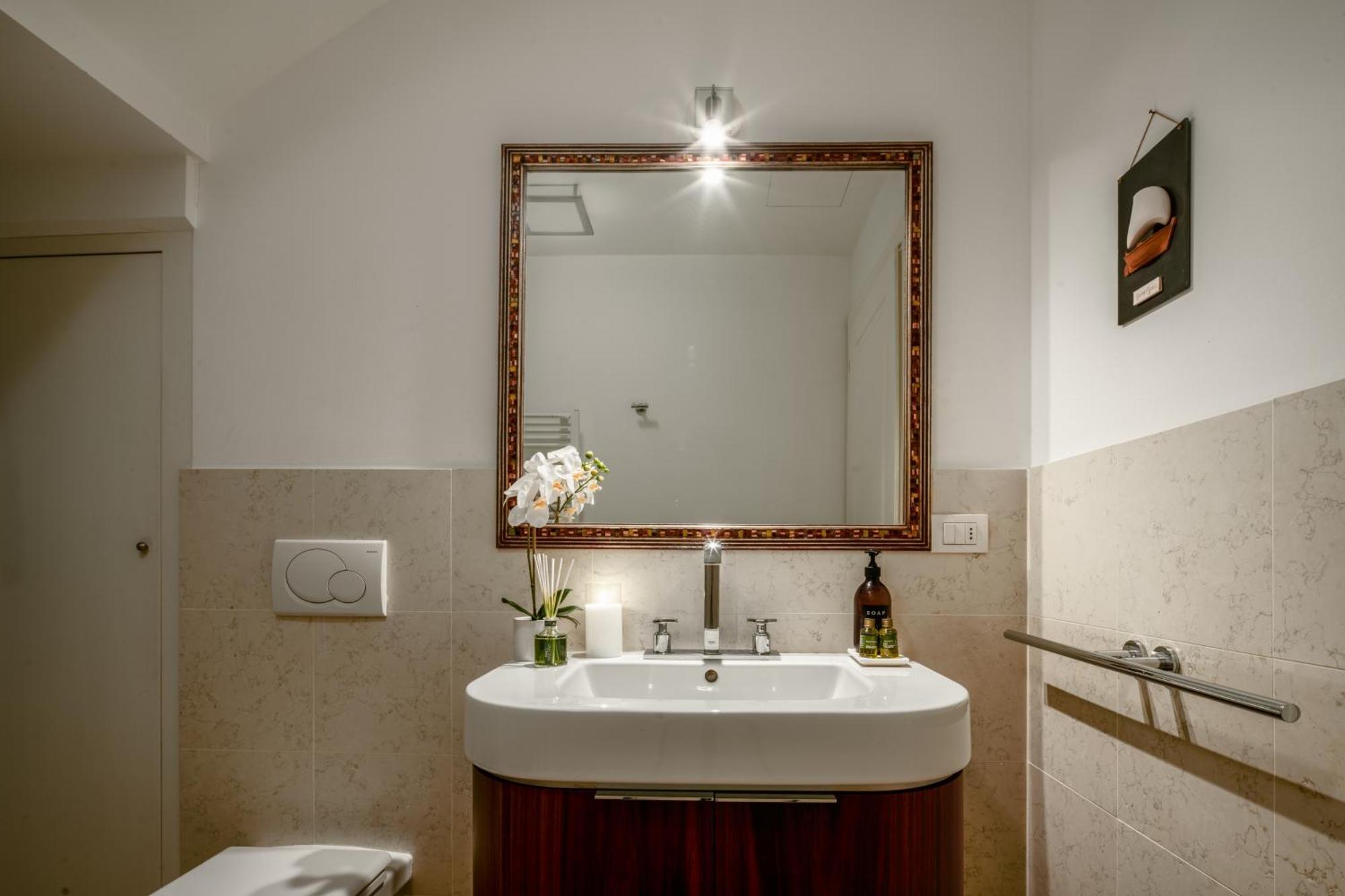 Santa Giustina Palace R&R Венеция Екстериор снимка